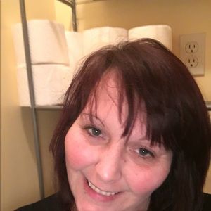 Meet your Posher, Heidi